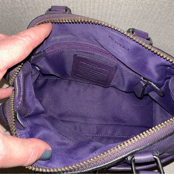 Coach Rhyder 24 Purple Leather Crossbody - Picture 8 of 9